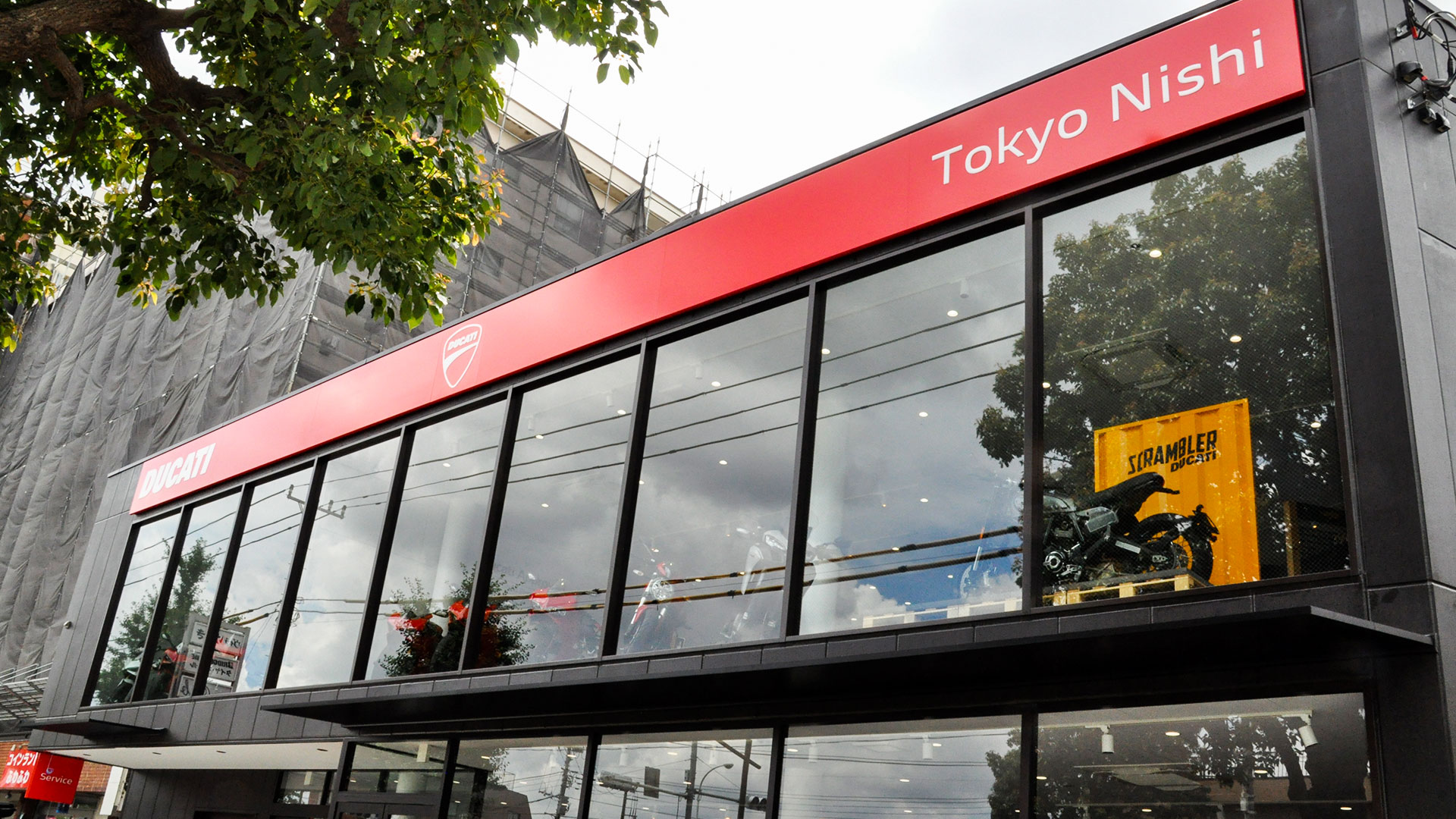 三鷹市・府中市・多摩地区でDucatiバイクのことならDUCATI Tokyo Nishi